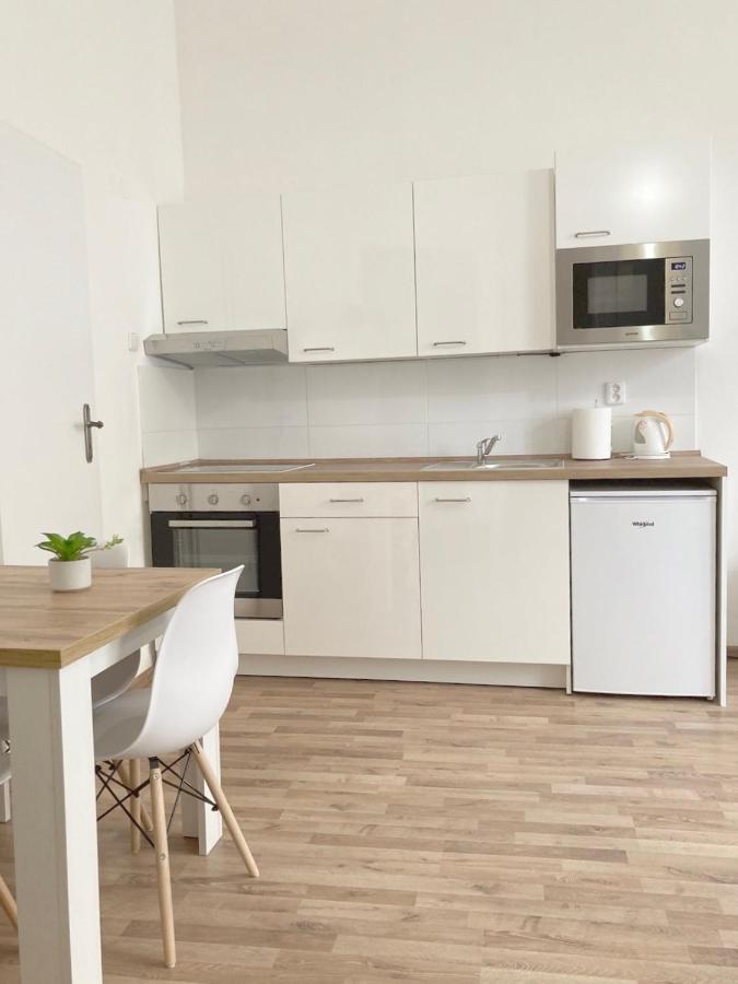 Three Rings Apartments Karlovy Vary Ngoại thất bức ảnh