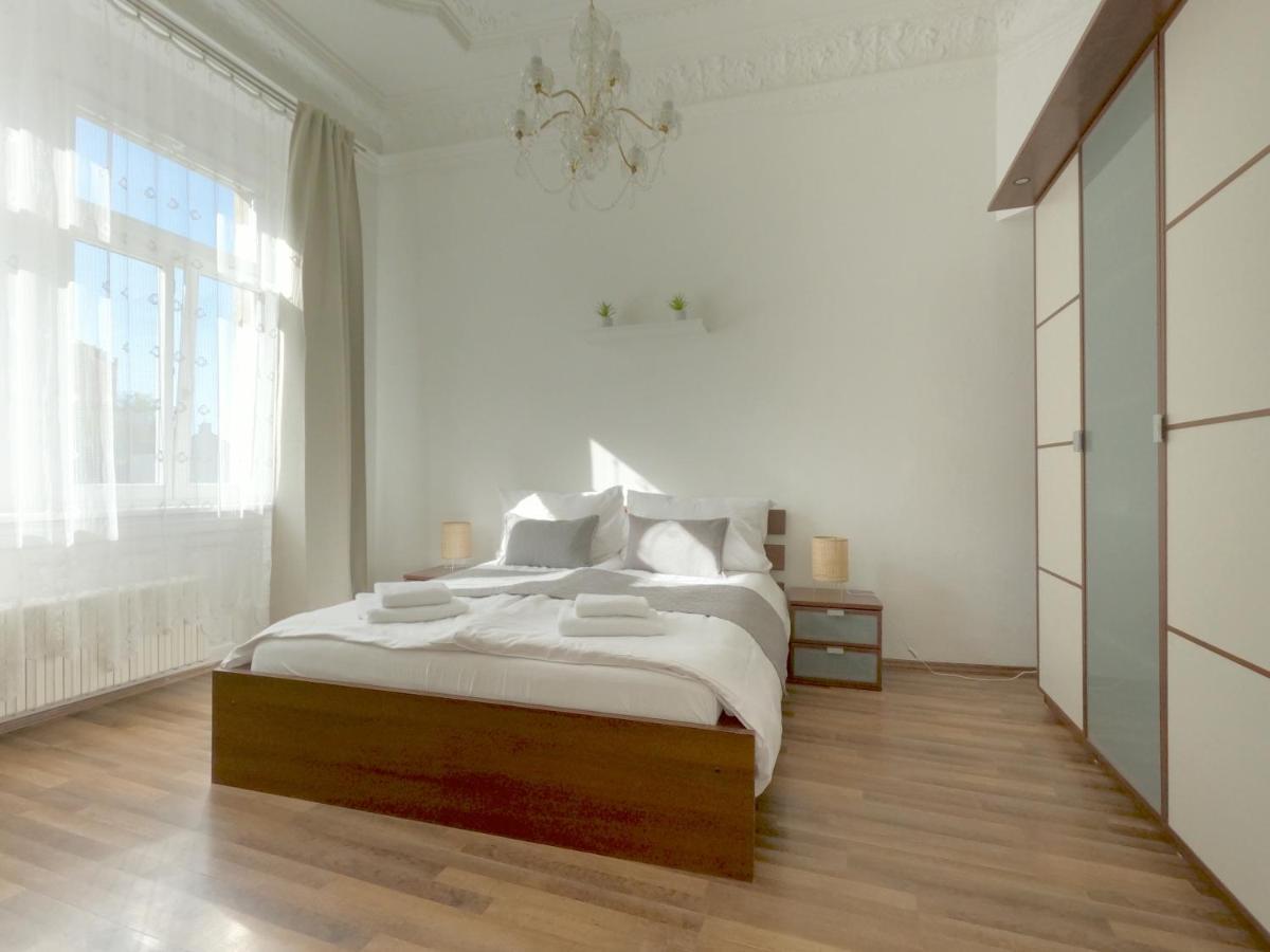 Three Rings Apartments Karlovy Vary Ngoại thất bức ảnh