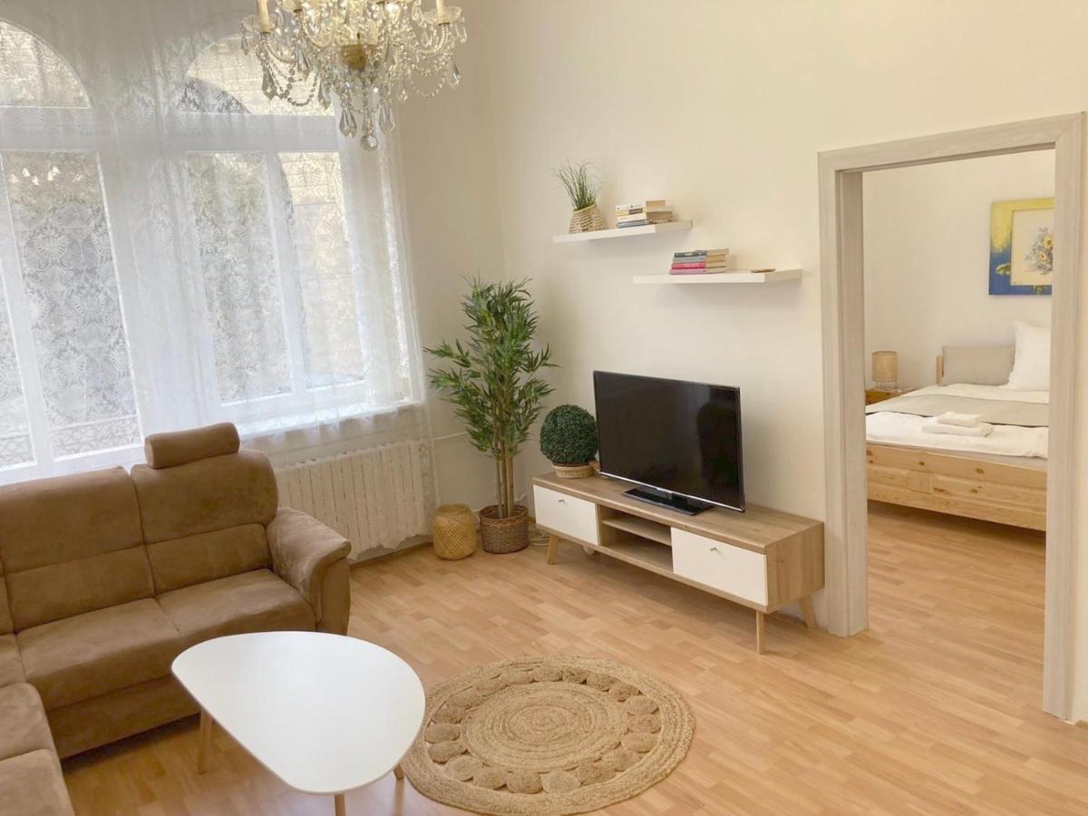 Three Rings Apartments Karlovy Vary Ngoại thất bức ảnh