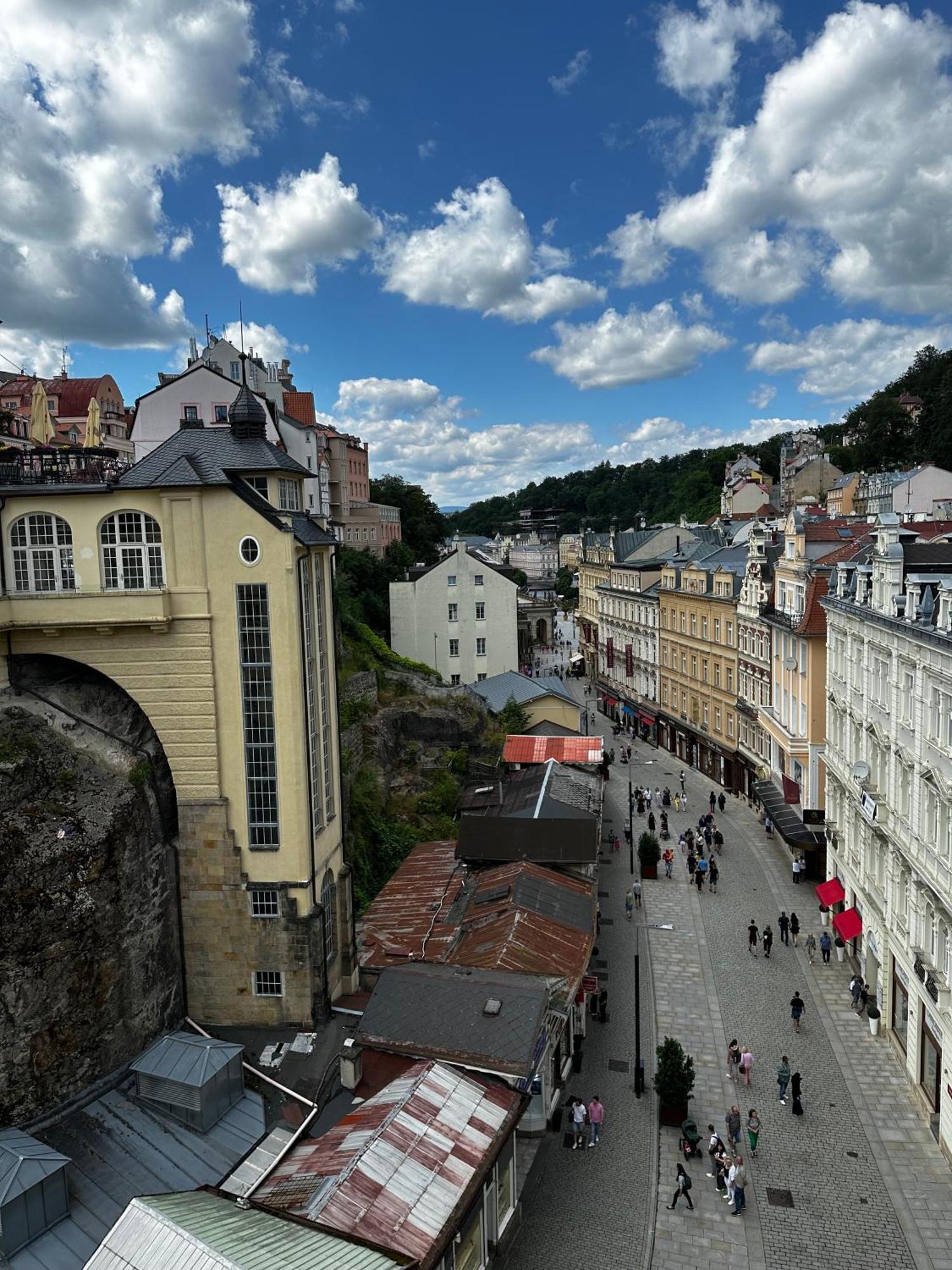 Three Rings Apartments Karlovy Vary Ngoại thất bức ảnh